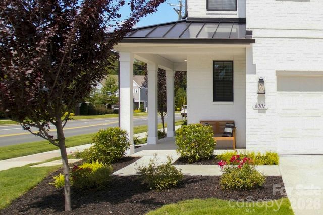 6007 Mariemont Circle, Charlotte, NC 28226