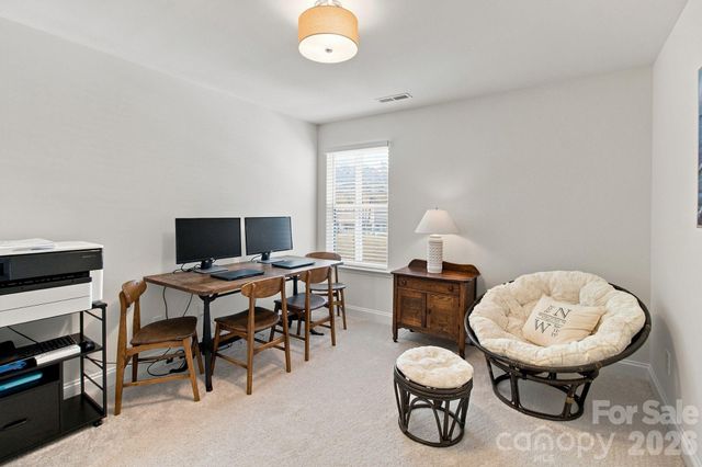 6007 Mariemont Circle, Charlotte, NC 28226
