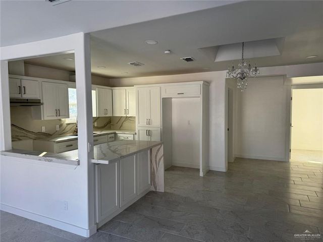 4912 S 36th Street, Mcallen, TX 78503