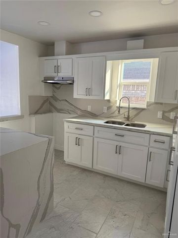 4912 S 36th Street, Mcallen, TX 78503