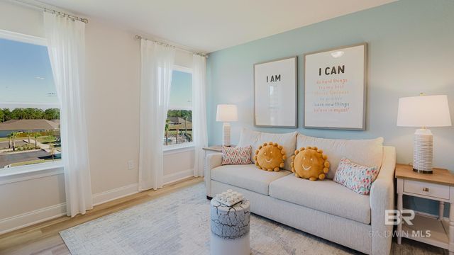 21337 Teluga Avenue, Fairhope, AL 36532