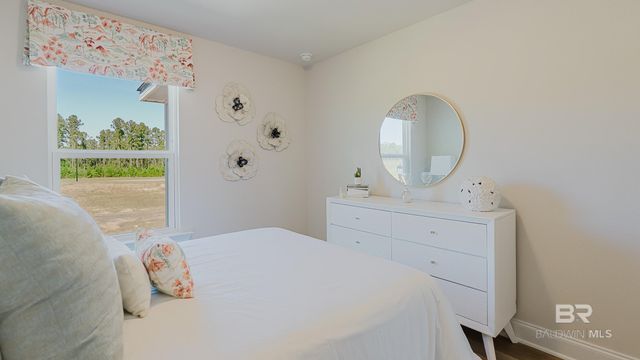 21337 Teluga Avenue, Fairhope, AL 36532