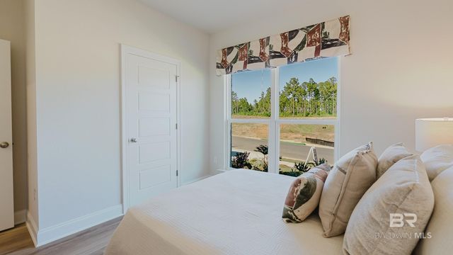 21337 Teluga Avenue, Fairhope, AL 36532