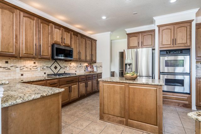 5914 Oakmoss Trail, Spring, TX 77379