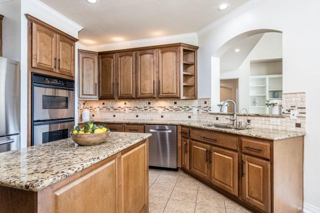 5914 Oakmoss Trail, Spring, TX 77379