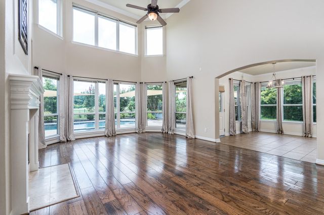 5914 Oakmoss Trail, Spring, TX 77379