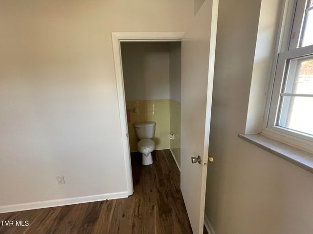 8893 Asheville Highway, Greeneville, TN 37743