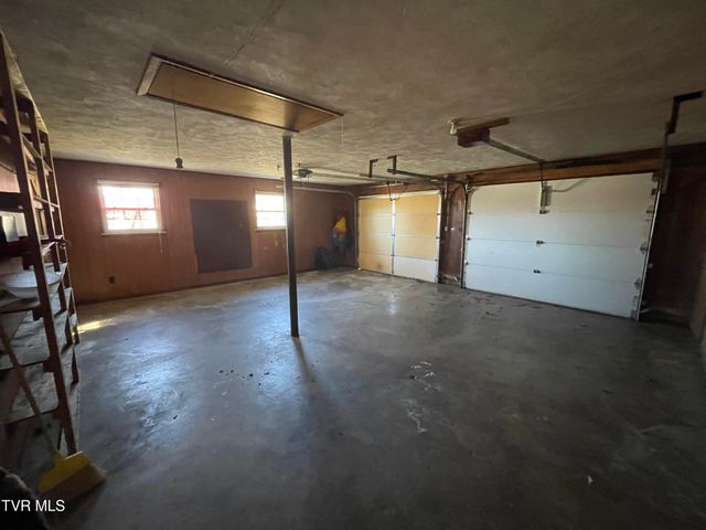 8893 Asheville Highway, Greeneville, TN 37743