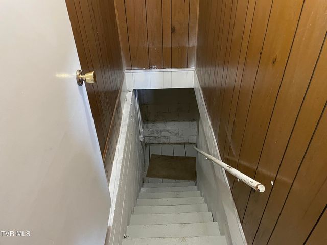 8893 Asheville Highway, Greeneville, TN 37743