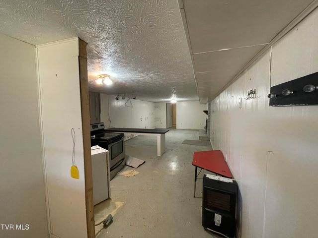 8893 Asheville Highway, Greeneville, TN 37743