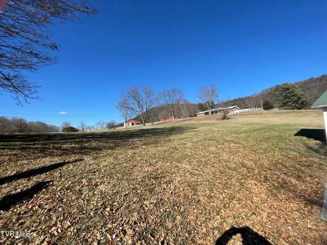 8893 Asheville Highway, Greeneville, TN 37743