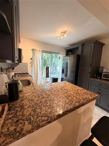 8925 NE 4 Avenue Road 8925, Miami Shores, FL 33138