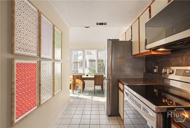 3005 River Drive 511, Thunderbolt, GA 31404