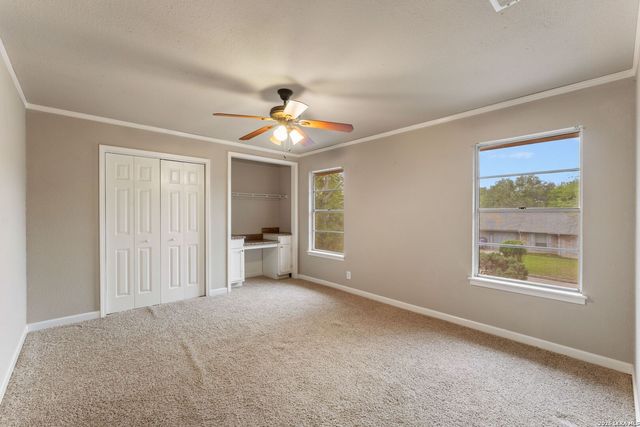 8326 Delphian Dr, Universal City, TX 78148