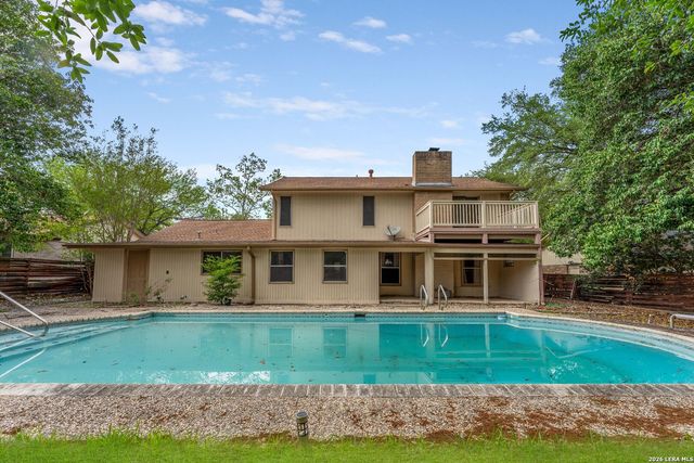 8326 Delphian Dr, Universal City, TX 78148