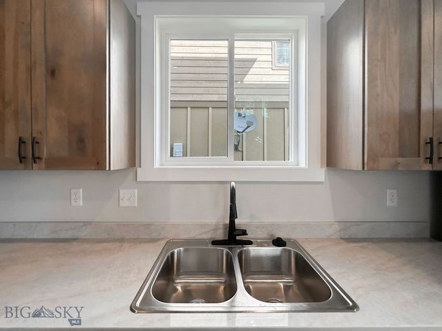 1033 N 14th, Bozeman, MT 59715