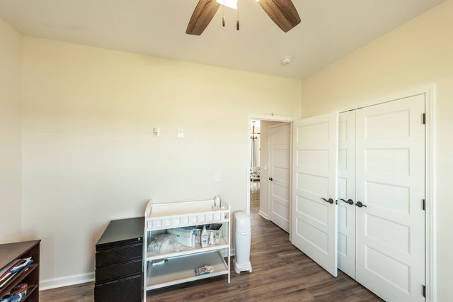 202 Hollow Tree Cir, Castalian Springs, TN 37031