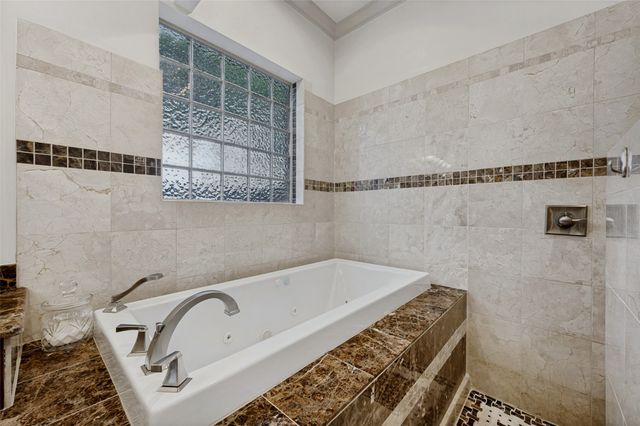 41 Bass Pond Drive, Frisco, TX 75034