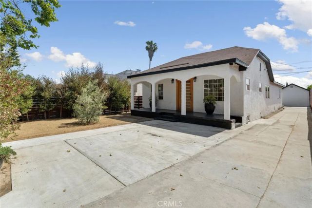 5750 5th Avenue, Los Angeles, CA 90043