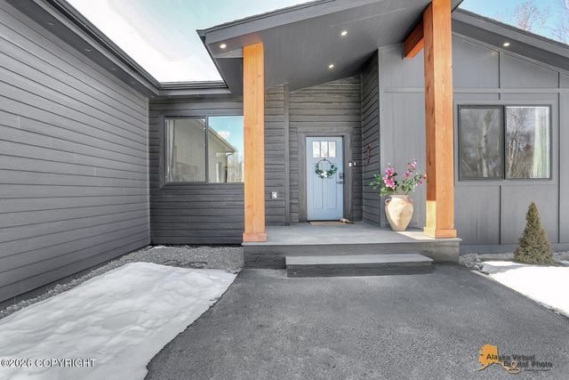 4500 N Baloo Drive, Wasilla, AK 99654