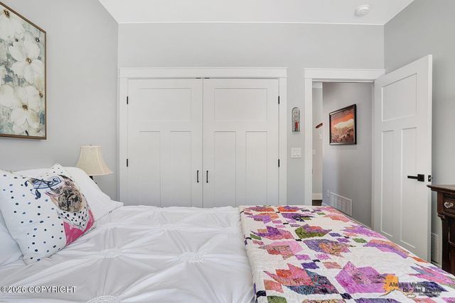 4500 N Baloo Drive, Wasilla, AK 99654