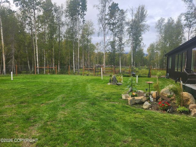 4500 N Baloo Drive, Wasilla, AK 99654