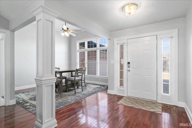 2744 Reinford Drive, Newburgh, IN 47630