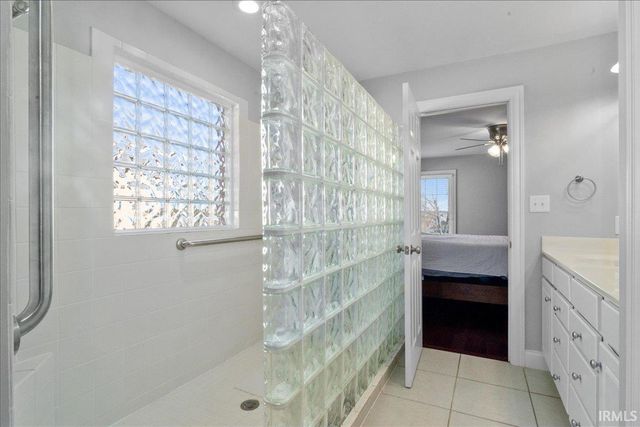 2744 Reinford Drive, Newburgh, IN 47630