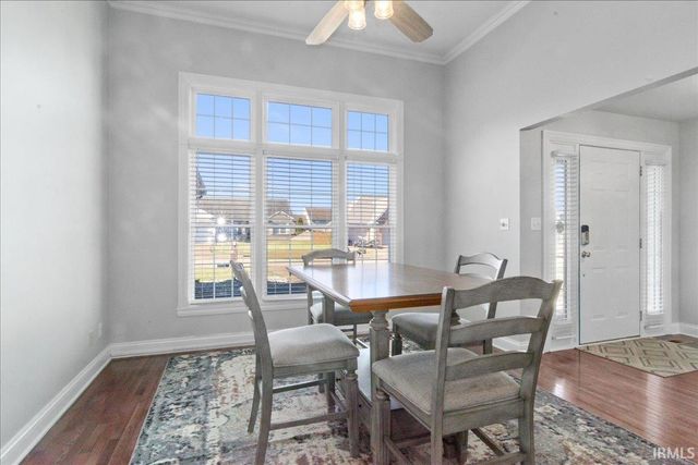 2744 Reinford Drive, Newburgh, IN 47630