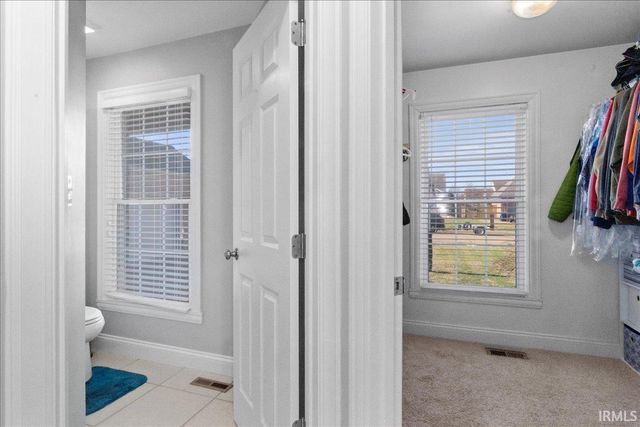 2744 Reinford Drive, Newburgh, IN 47630