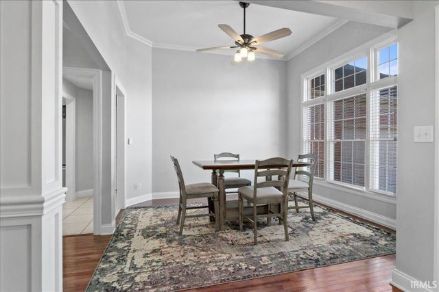 2744 Reinford Drive, Newburgh, IN 47630