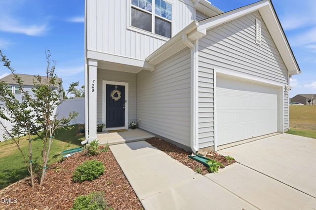 720 Shepard Rock Drive, Zebulon, NC 27597