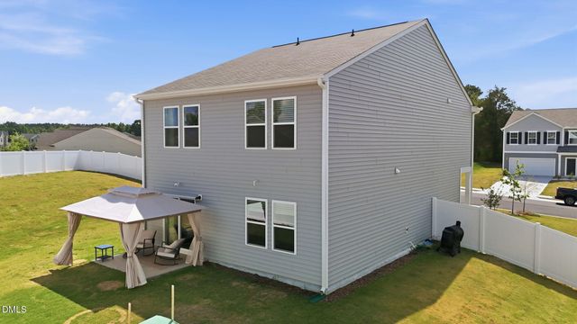 720 Shepard Rock Drive, Zebulon, NC 27597