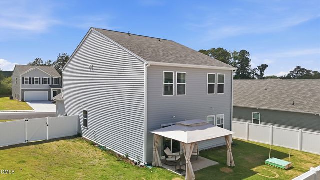 720 Shepard Rock Drive, Zebulon, NC 27597