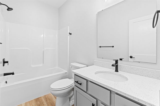 2883 Blue Sage Drive B, Coralville, IA 52241