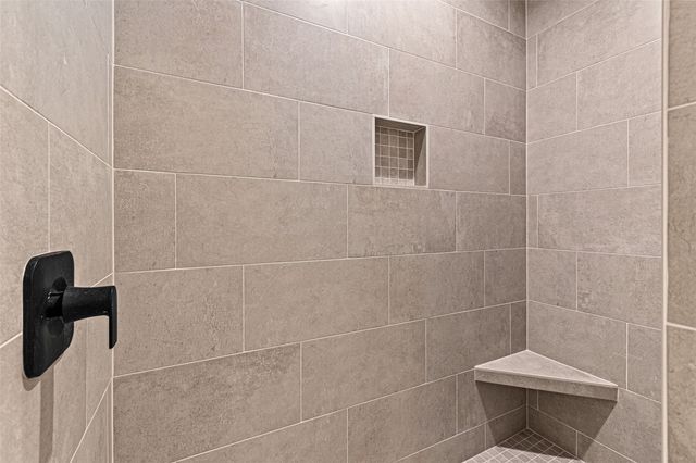 2883 Blue Sage Drive B, Coralville, IA 52241