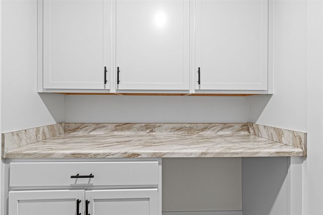 2883 Blue Sage Drive B, Coralville, IA 52241