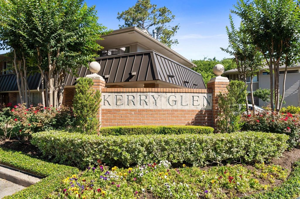 6591 Bayou Glen Road, Houston, TX 77057