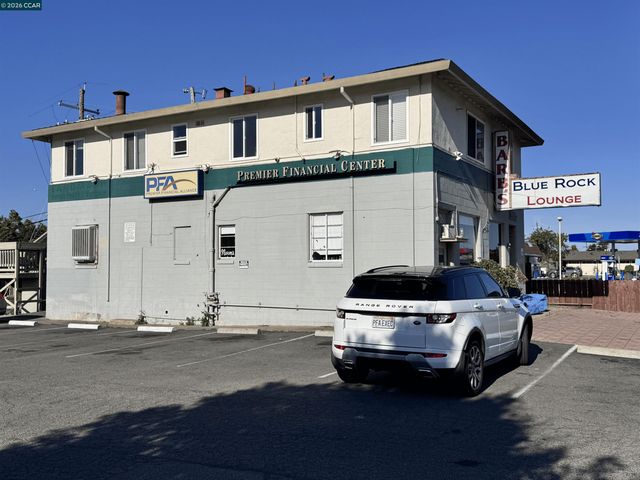 2015 Springs Rd, Vallejo, CA 94591