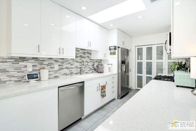 468 N Greenhouse Way, Palm Springs, CA 92262