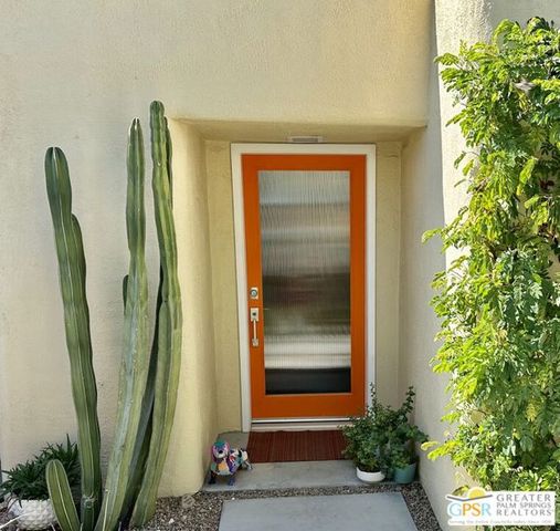 468 N Greenhouse Way, Palm Springs, CA 92262