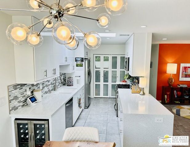 468 N Greenhouse Way, Palm Springs, CA 92262