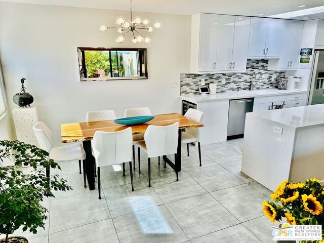 468 N Greenhouse Way, Palm Springs, CA 92262