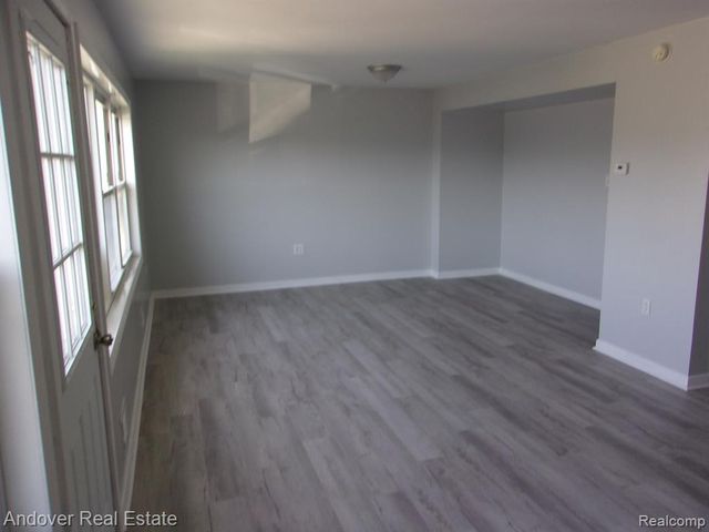 319 Dart Street, Gwinn, MI 49841