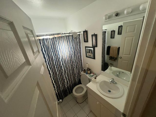 1037 17th Street, West Palm Beach, FL 33407