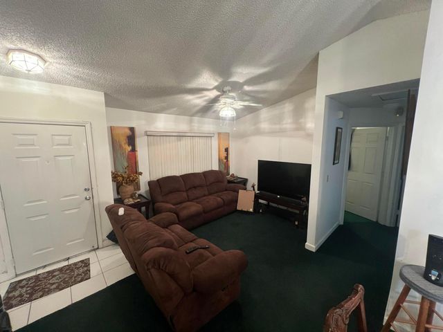 1037 17th Street, West Palm Beach, FL 33407