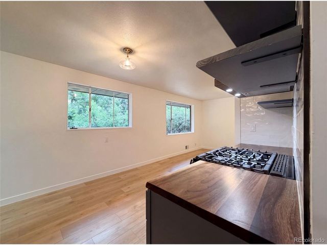 1950 Edgewood Dr, Boulder, CO 80304