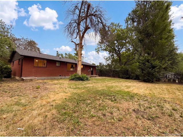 1950 Edgewood Dr, Boulder, CO 80304