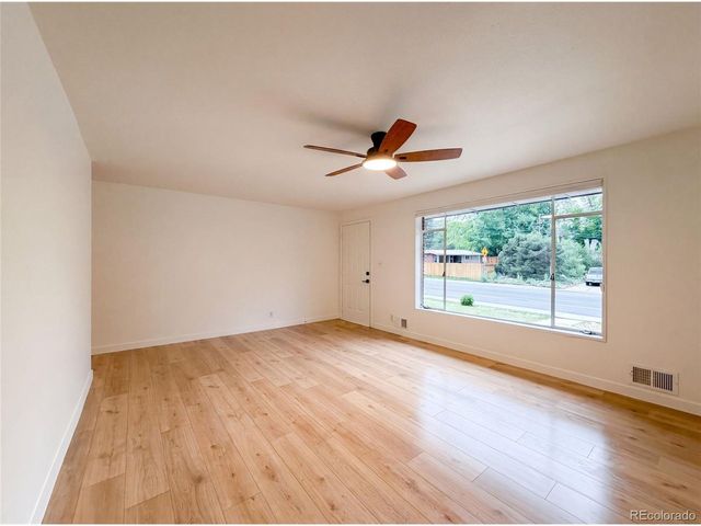 1950 Edgewood Dr, Boulder, CO 80304