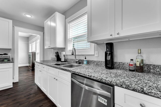 1040 W State Street, Springfield, MO 65806